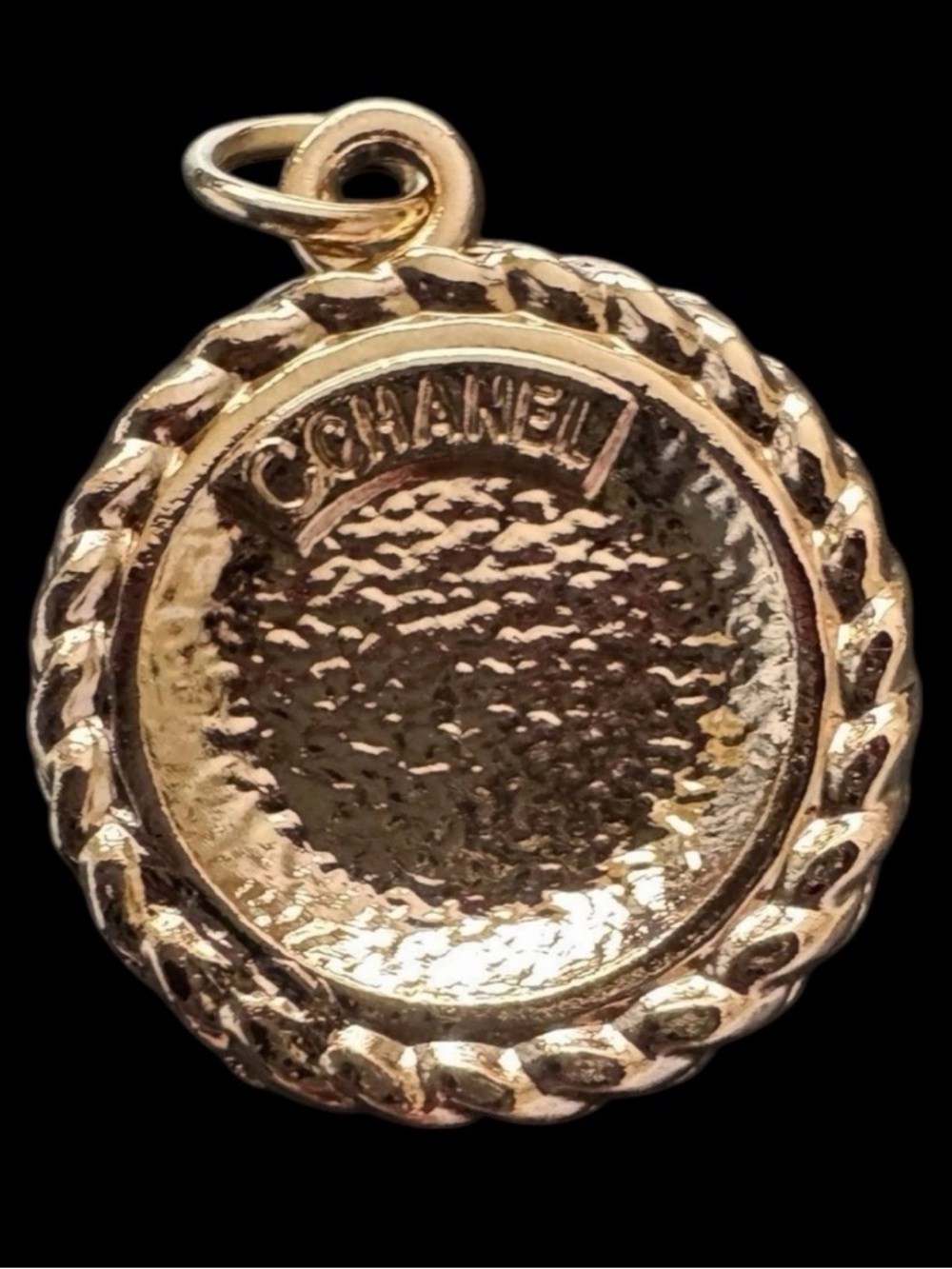 CHANEL Vintage CC Medallion Charm Gold Tone Rope Frame Radiant Sunburst Rare - Picture 2 of 3